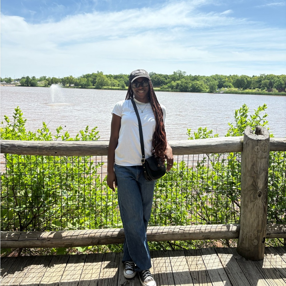 Meet your Posher, Hope